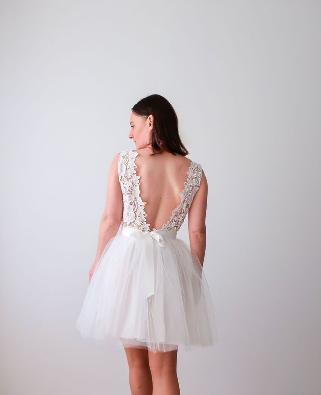 Robe de mariée tutu, fiançailles, brunch mini-jupe en tulle.
