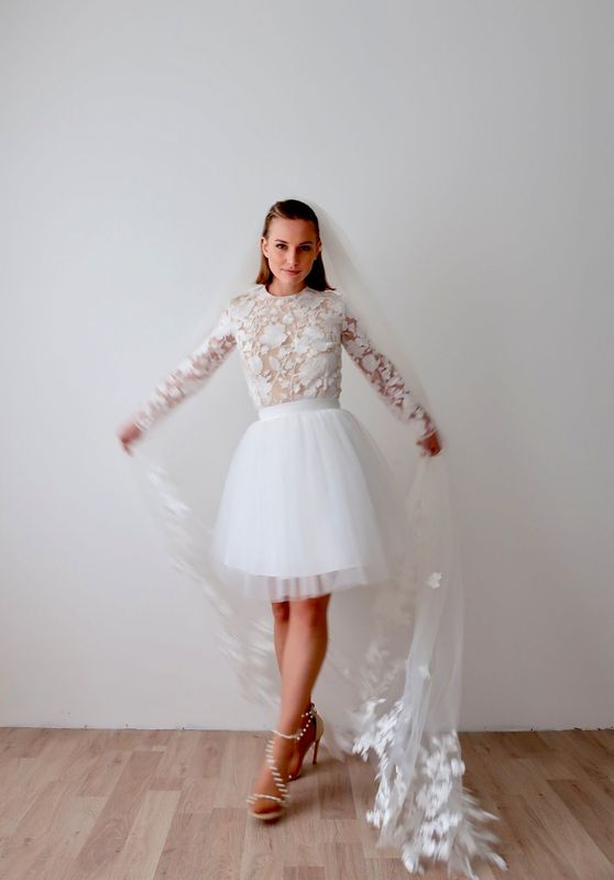 Voile de mariage cathédrale en tulle léger et dentelle artisanale pour cérémonie religieuse
