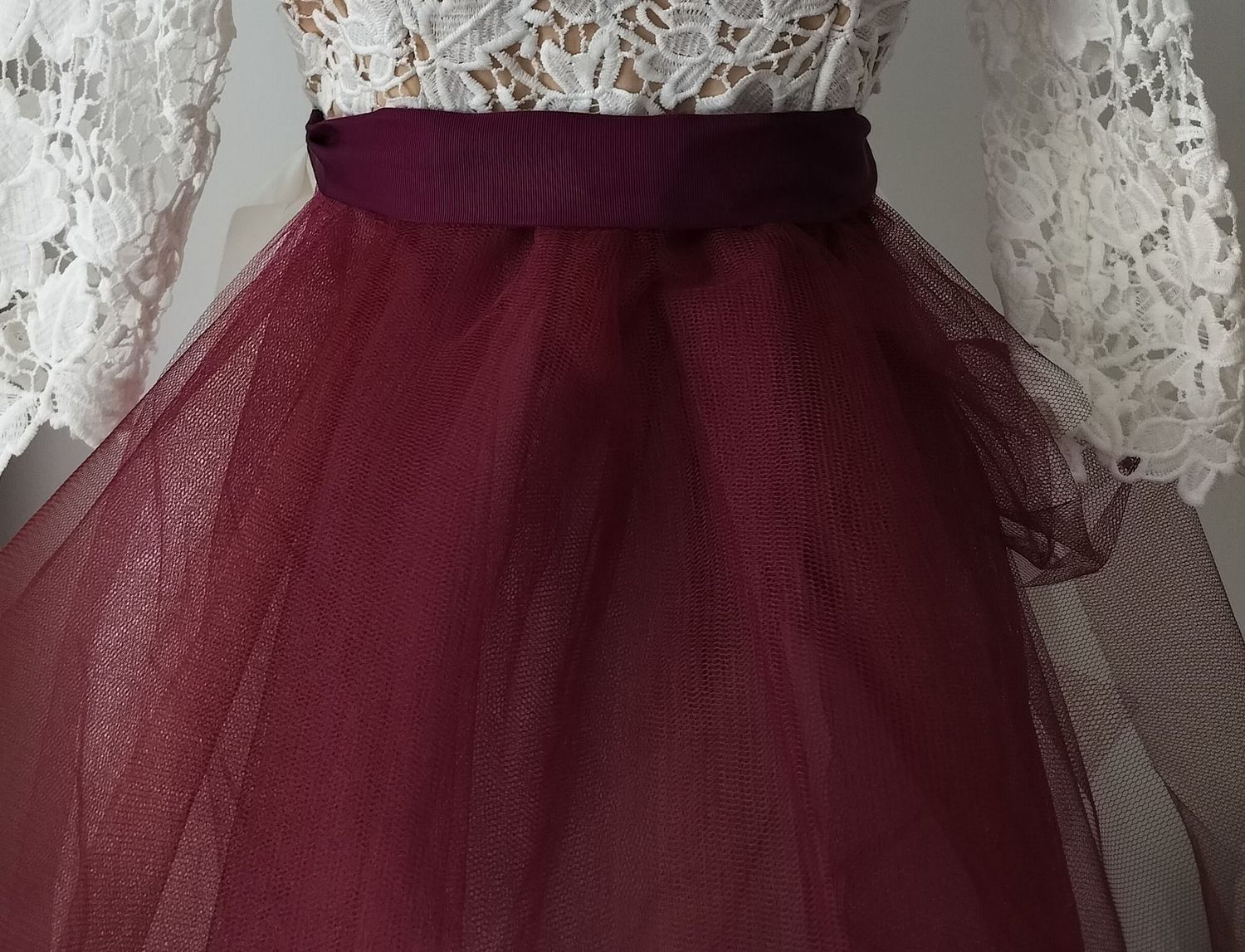 Tutu  mi-long personnalisé Couleur Lie de vin