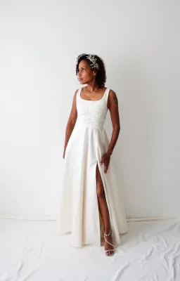 Jupe fluide avec fente élégante de la robe de mariée CHARLENE