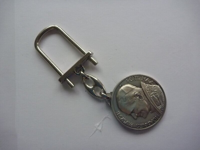 RARE - Official Ferrari Key Ring - POPE VISIT