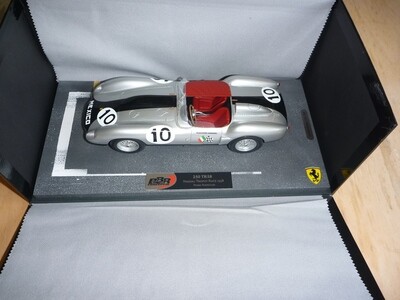 BBR (BBRC1816) 1:18 Ferrari 250 TR 58 - PEDRO RODRIGUEZ, Nassau GP
Limited edition of only 120 examples.