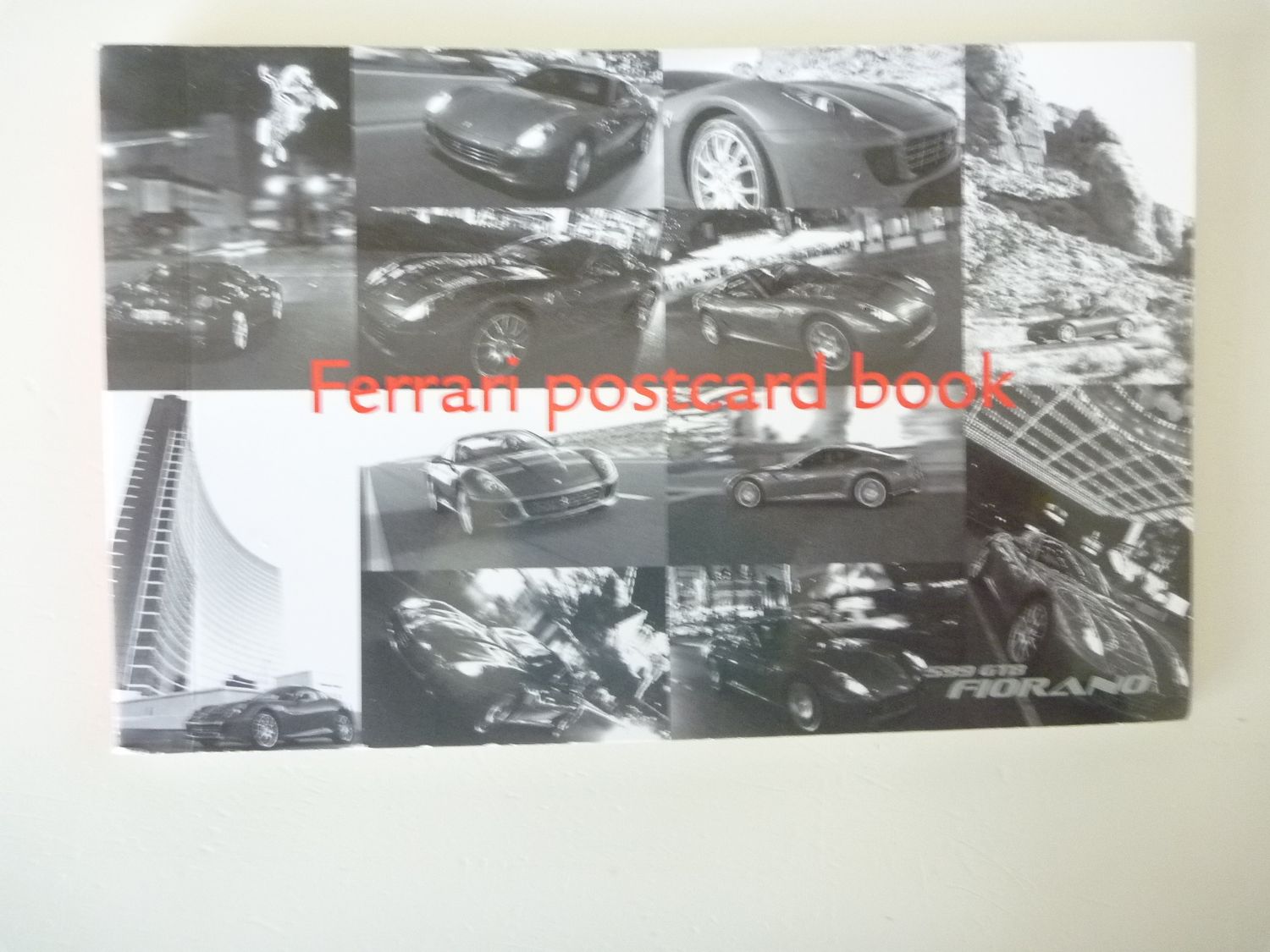 Ferrari 599 GTB Fiorano Postcard book - Official publication