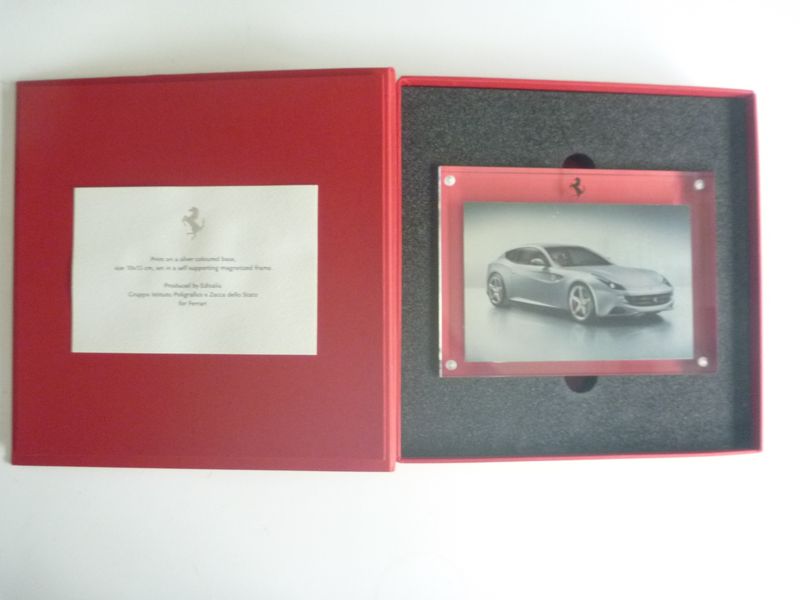 Ferrari FF VIP Gift - RARE !! Ferrari FF VIP Gift - RARE !!