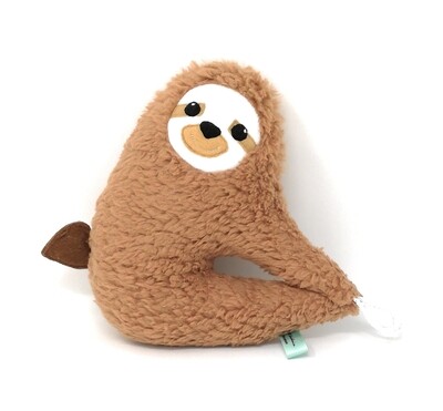 Personalisierte Spieluhr zum Aufhängen Faultier braun: mit Namen und Wunschmelodie, aus Öko Teddy Plüsch, mit austauschbarer Spieluhr. Taufgeschenk