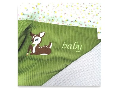 Babydecke personalisierbar: auf Wunsch bestickt mit Namen in deinem Wunschdesign. Kuscheldecke, Spieldecke, Kinderwagendecke grün Baumwolle