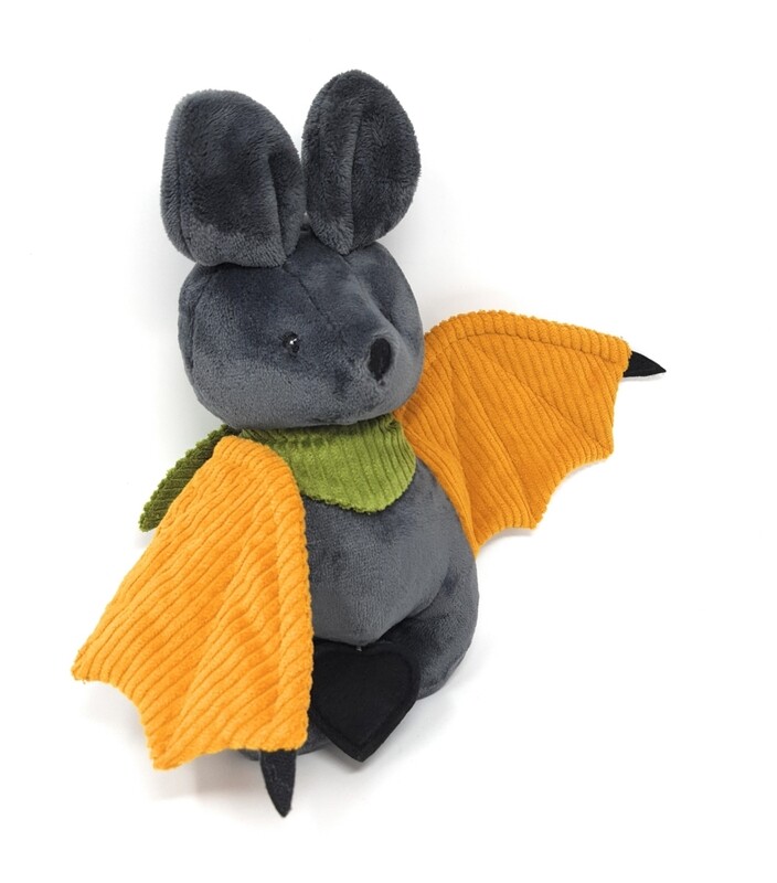 Personalisiertes Kuscheltier für Spieluhr Fledermaus grau- senfgelb  Gr. 30 cm, Plüschtier mit Namen und Wunschmelodie, Geschenk für Geburt, Taufe, Geburtstag