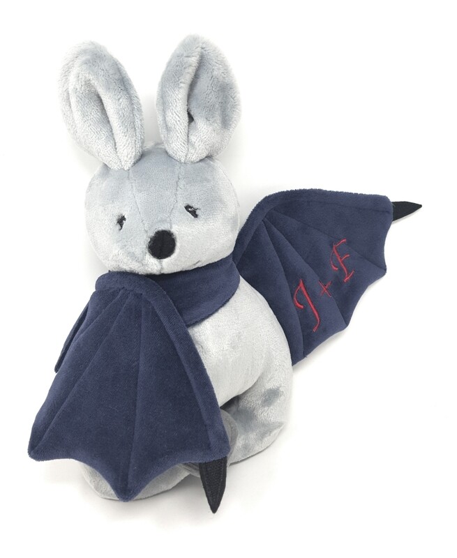 Personalisiertes Kuscheltier für Spieluhr Fledermaus grau- navi, Plüschtier Fledermaus mit Namen und Wunschmelodie, süßes Geschenk für Geburt, Taufe, Geburtstag
