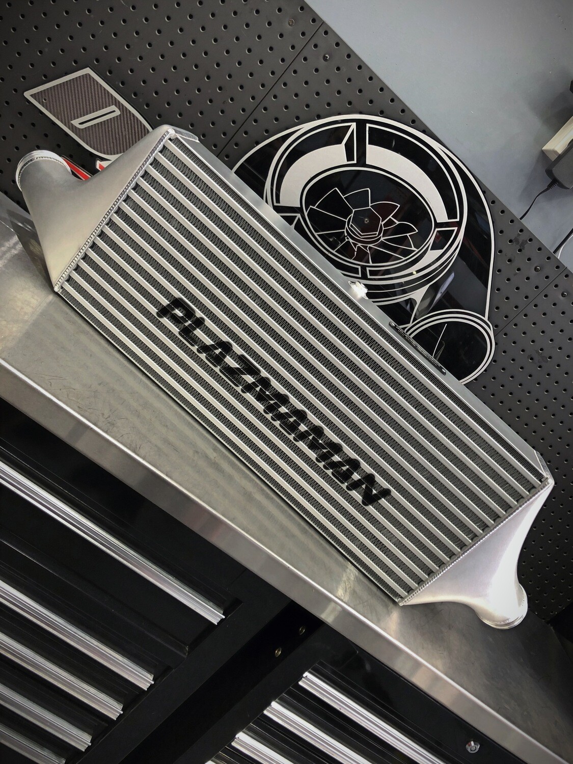 Dahtone Racing x Plazmaman Drag GT-R Intercooler