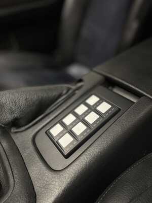 R32 8 button keypad mount