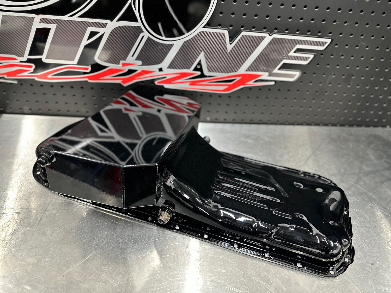 Dahtone Racing RB20/25/30 extended and baffled sump