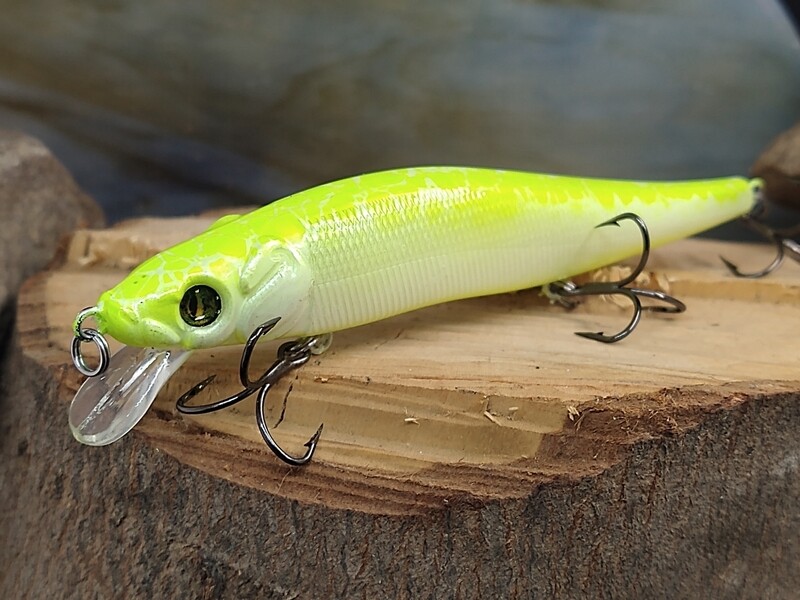 Plutonium Pearl Jerkbait