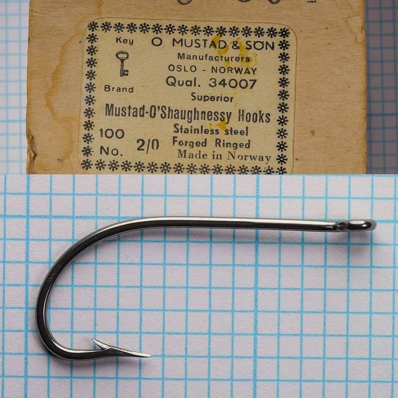Vintage Mustad 34007, Size 2/0 (Box of 100)
