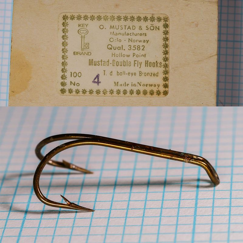Vintage Mustad 3582 Double Fly Hooks, Size 4 (Box of 78)