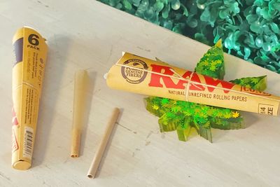 RAW Cones Classic 1¼ Size | Natural Pre Rolled Rolling Paper with Tips | 6 Cones per Pack RAW Cones Classic 1¼ Size | Natural Pre Rolled Rolling Paper with Tips | 6 Cones per Pack