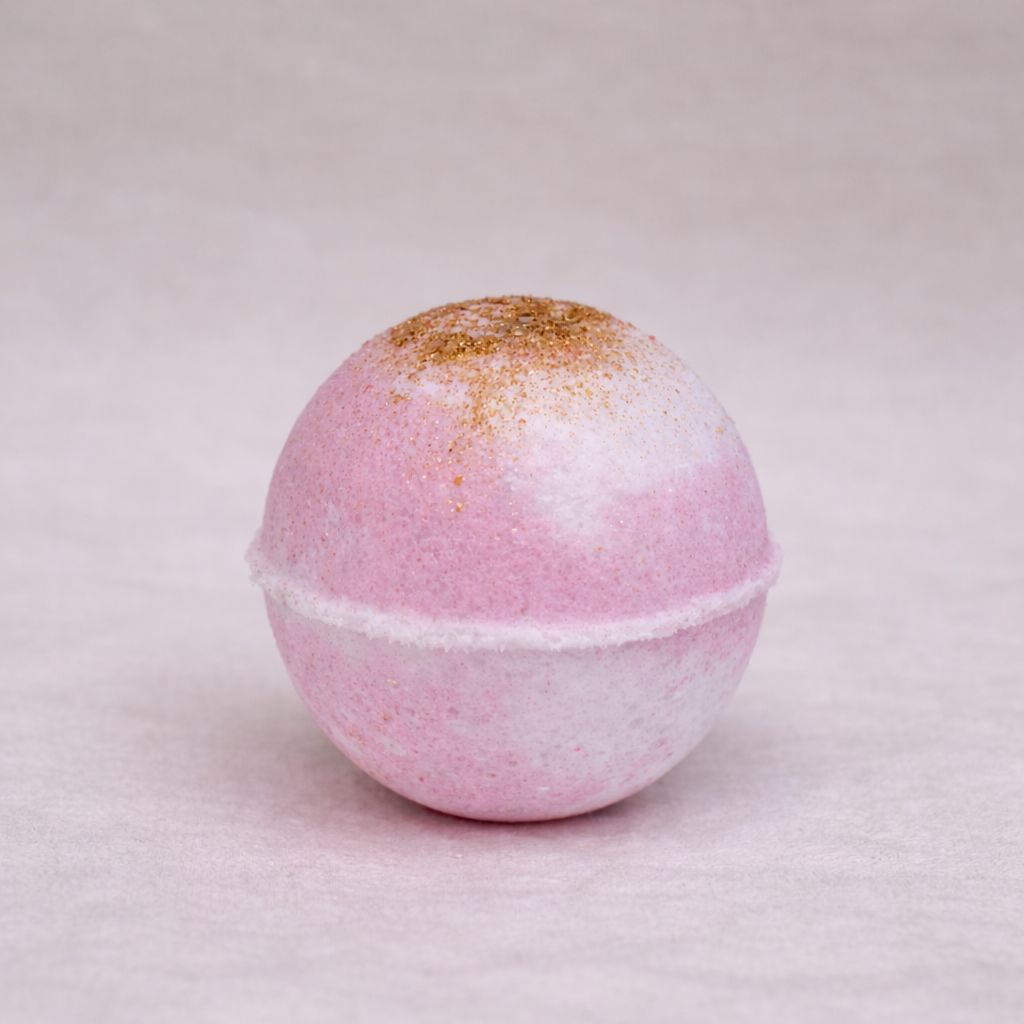 Classics - Cashmere Glow Bath Bomb
