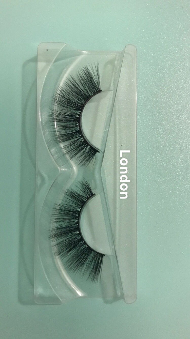 Mink eyelashes in the style “London”