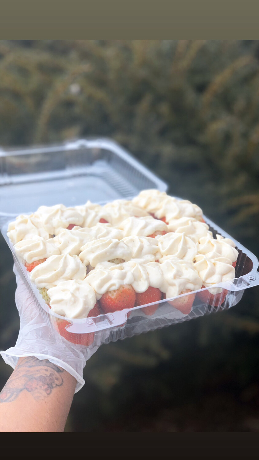 Large Stuffed Cheesecake Strawberries