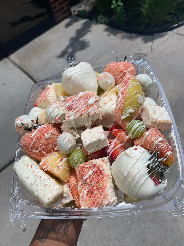 Cheesecake Fruit Platter