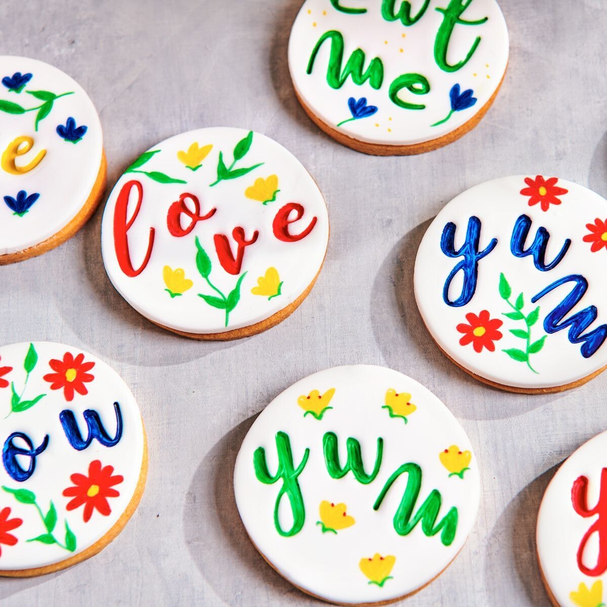 FunCakes Edible Brush Food Pen -5 τμχ -BLACK, RED, GREEN, BLUE &amp; YELLOW -Σετ με 5 Βρώσιμους Μαρκαδόρους με Μύτη Πινέλου -Μαύρος, Κόκκινος, Πράσινος, Μπλε &amp; Κίτρινος