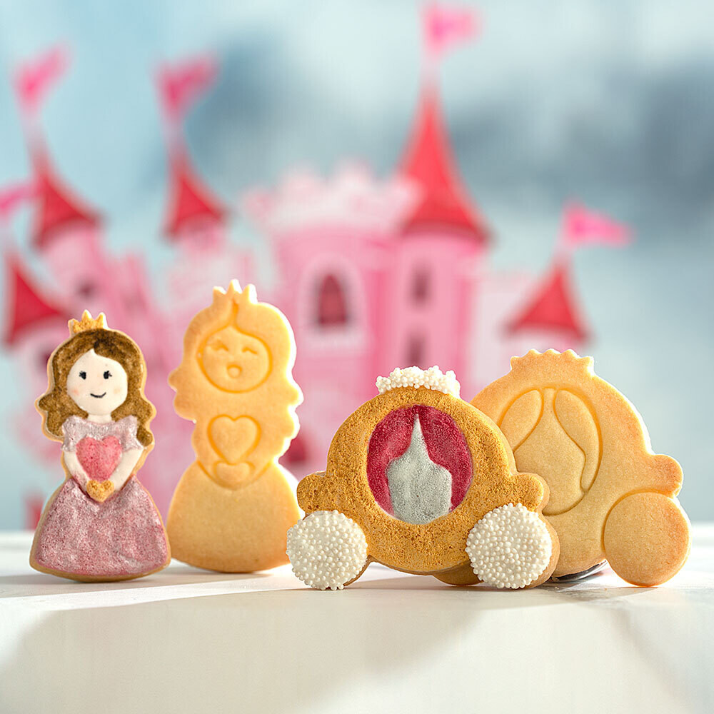 DECORA Cutters -PRINCESS &amp; CARRIAGE - Σετ 2 πλαστικά κουπ πατ  Πριγκίπισσα και Άμαξα