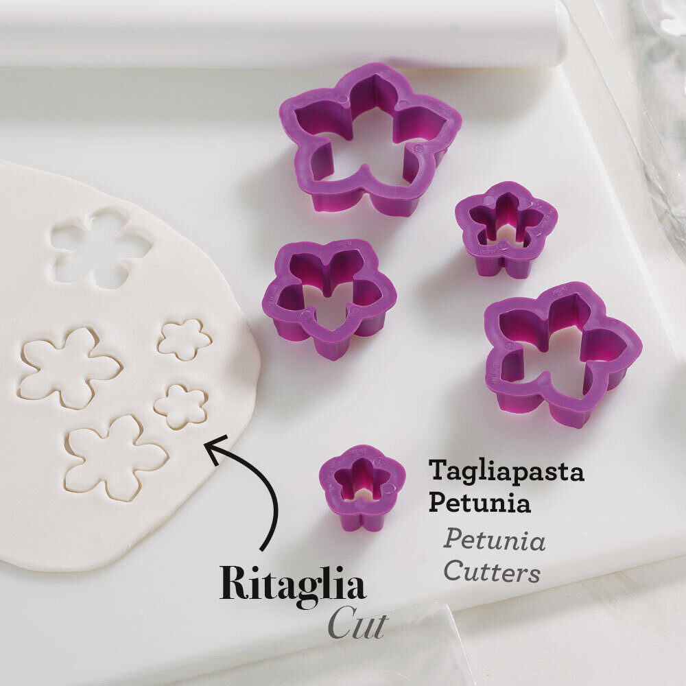 DECORA Cutters -PETUNIA -Σετ 5τεμ πλαστικά κουπ πατ Πετούνια