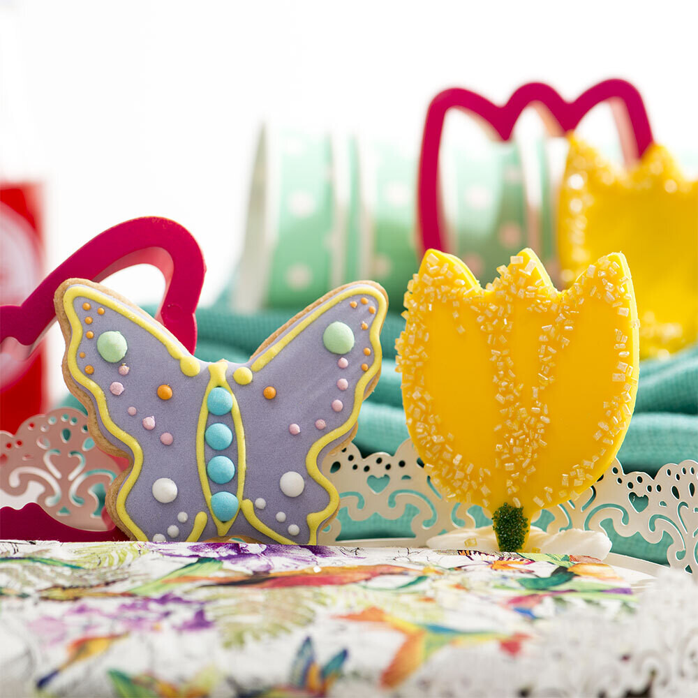 DECORA Cutters -SPRING TIME -Butterfly &amp; Tulip  Flower - Σετ 2 πλαστικά κουπ πατ Πεταλούδα και Τουλίπα