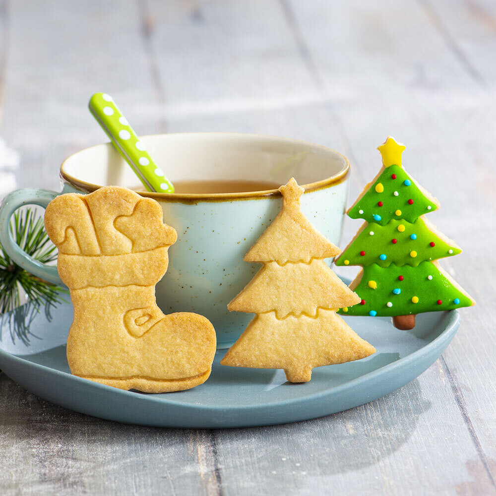 DECORA Cutters -CHRISTMAS -BOOT &amp; TREE - Σετ 2 πλαστικά κουπ πατ Μπότα και Χριστουγεννιάτικο Δέντρο