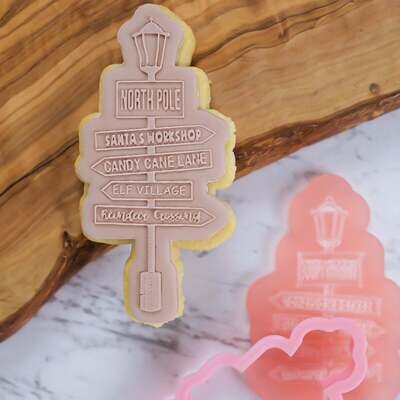 Sweet Stamp -OUTboss Stamp &#39;n Cut -CHRISTMAS SIGNPOST&#39; - Κουπ Πατ και Σφραγίδα Χριστουγεννιάτικη - Πινακίδες ∞∞∞