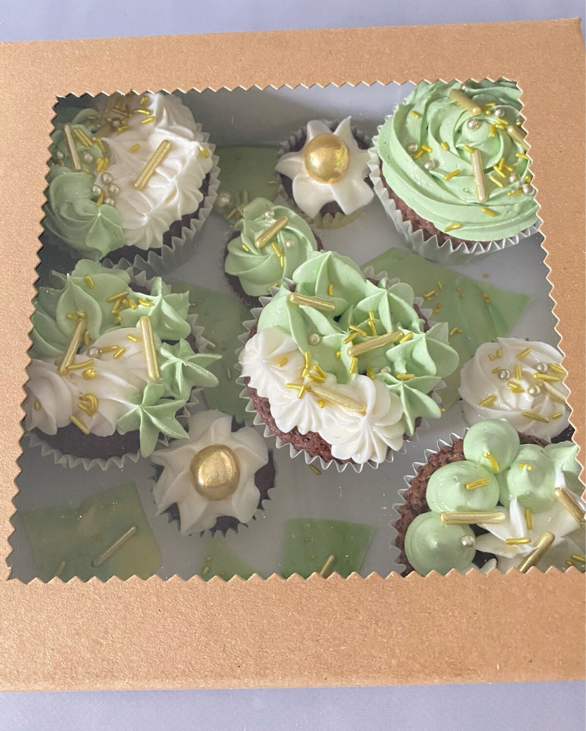 Box for Sweets KRAFT 20x20x8εκ - Κουτί για Γλυκά Καφέ/Μπεζ