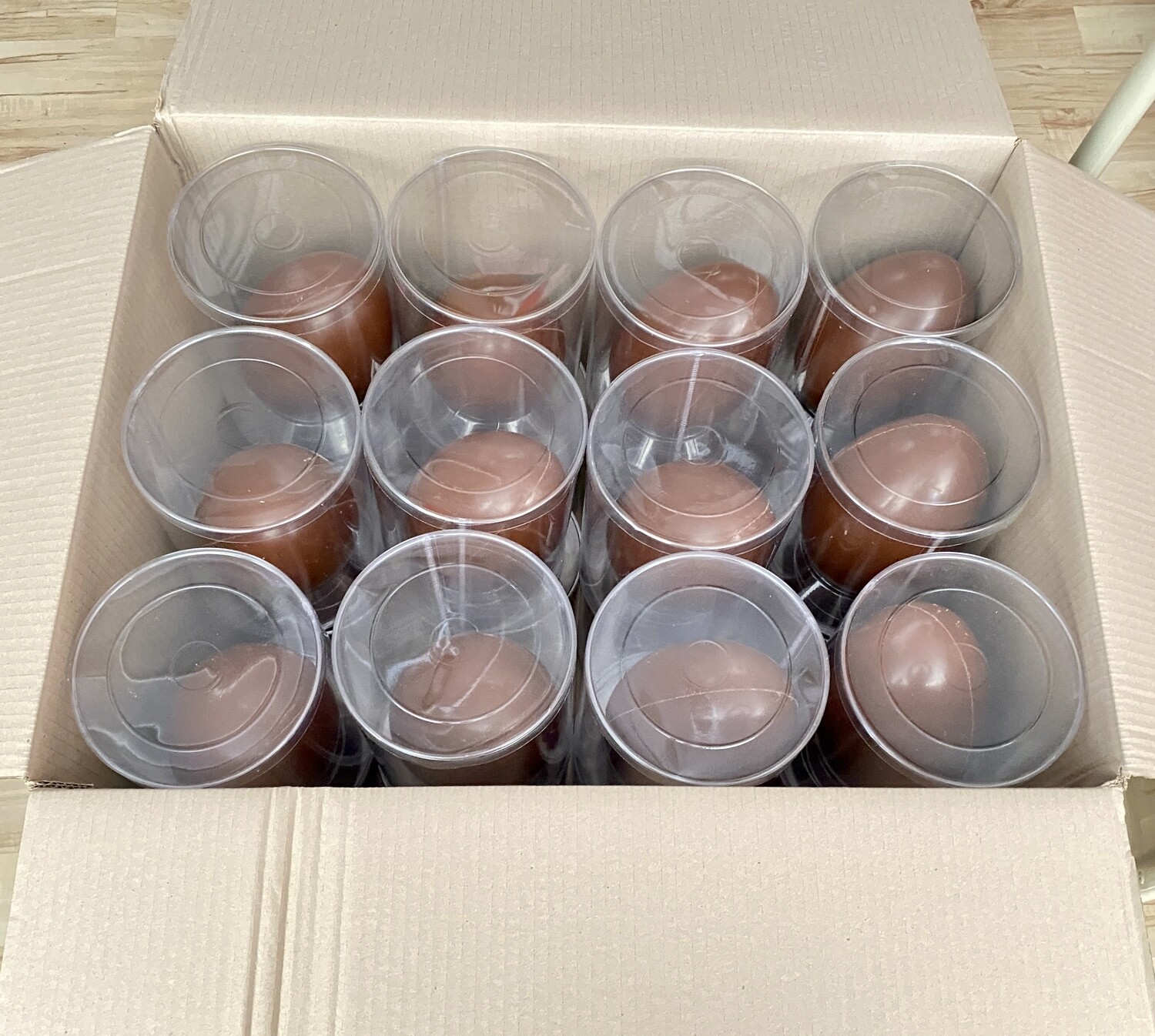 24 Πακέτα Αυγό Σοκολάτα Γάλακτος 300γρ, Κουτί &amp; Βάση/Δίσκος  ΜΟΝΟ ΓΙΑ ΠΑΡΑΛΑΒΗ ΑΠΟ CAKES BY SAMANTHA **Έκπτωση 15% με τον κωδικό SWEET15**