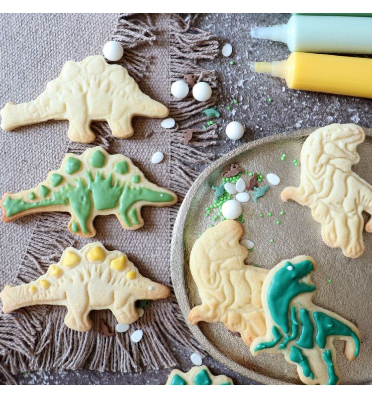ScrapCooking Set of 2 Plunger Cutters -DINOSAURS - Σετ 2τεμ Πλαστικά Κουπ πατ με εκβολέα Δεινόσαυροι