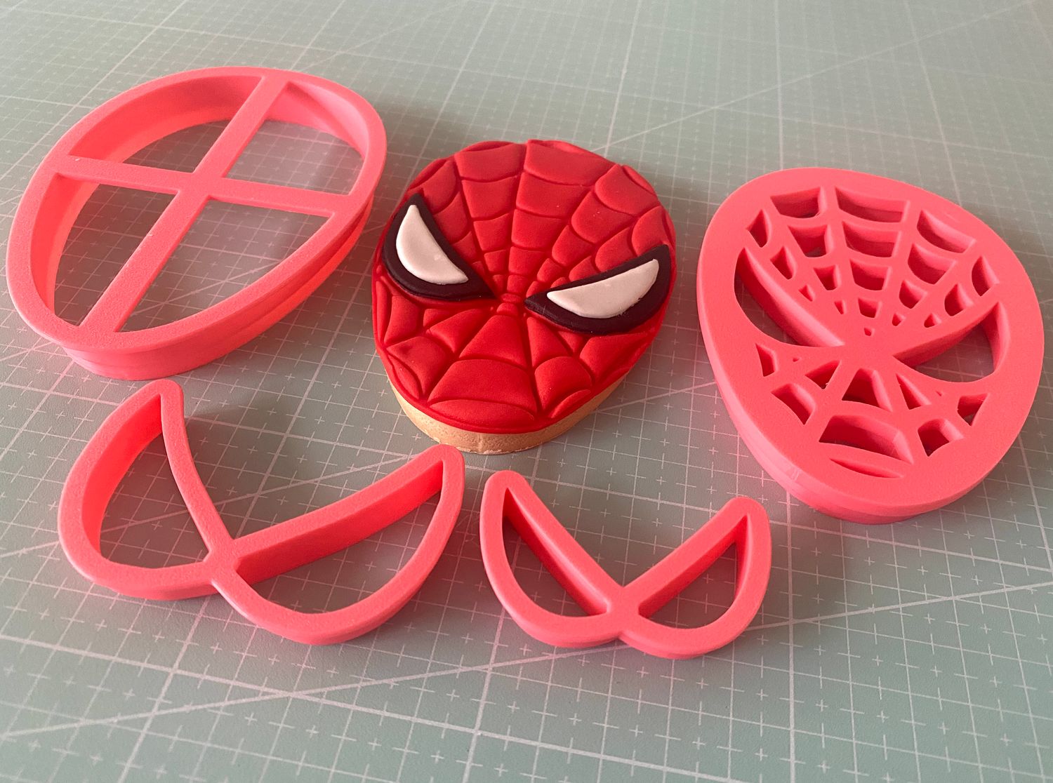 CBS Σετ 4 τμχ κουπάτ SPIDERMAN 10εκ