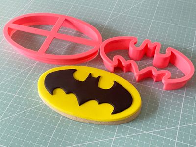 CBS Σετ 2 τμχ κουπάτ BATMAN SIGN 8εκ, 9εκ ή 10εκ.-κουπάτ Σήμα Batman
