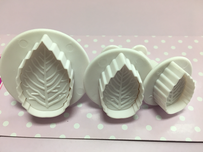 Cake Star Plunger Cutters -VEINED LEAF - Σετ 3 τεμ κουπ πατ με εκβολέα σε σχήμα φύλλων
