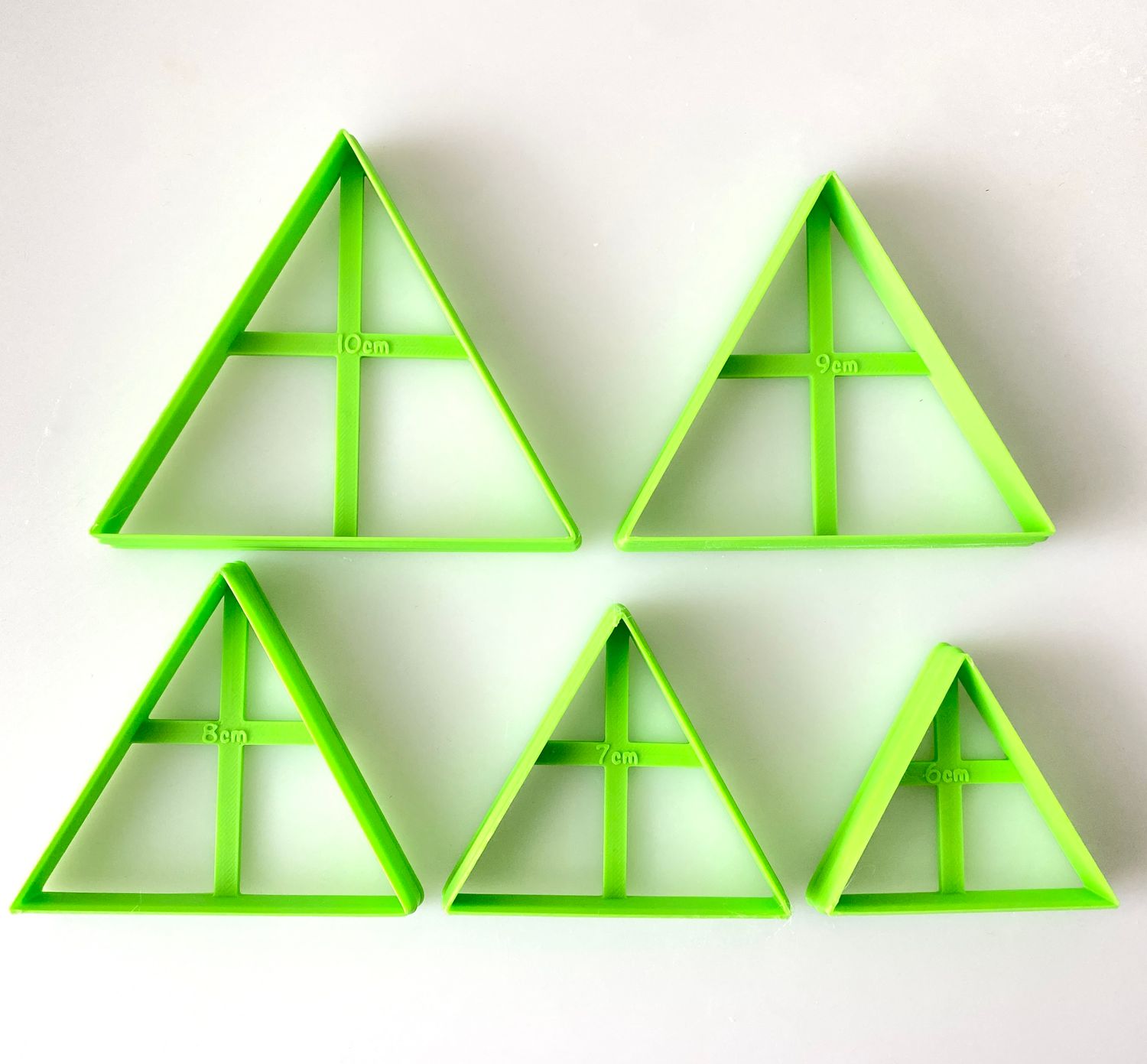 CBS Geo-Cutters -EQUILATERAL TRIANGLE -Σετ 5 Κουπάτ Ισόπλευρο Τρίγωνο 6-10εκ
