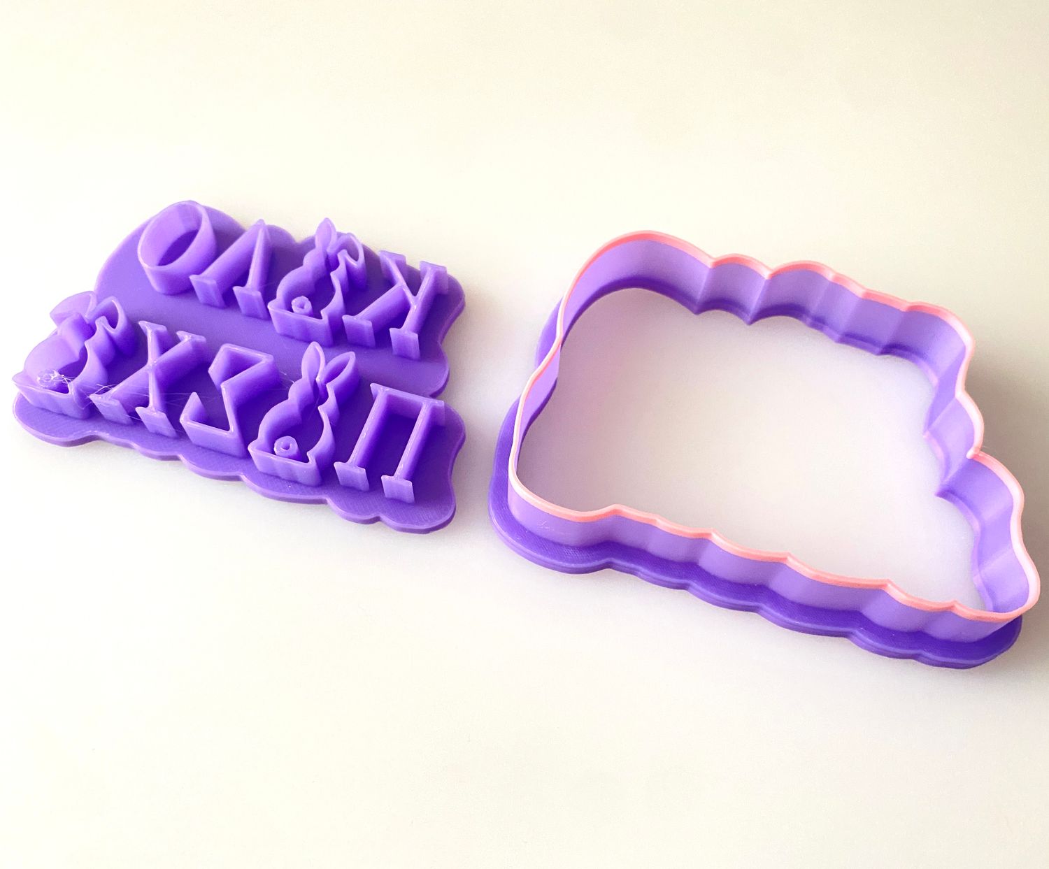 CBS Stamp &amp; Cutter &#39;ΚΑΛΟ ΠΑΣΧΑ&#39; Κουπάτ &amp; Σφραγίδα 8εκ