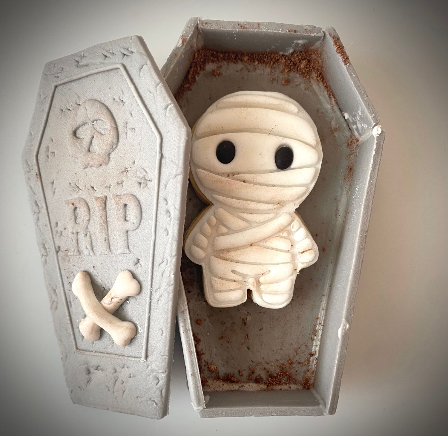 CBS Σετ 9 τμχ κουπάτ COFFIN &amp; MUMMY 10εκ- Σετ φέρετρο και μούμια