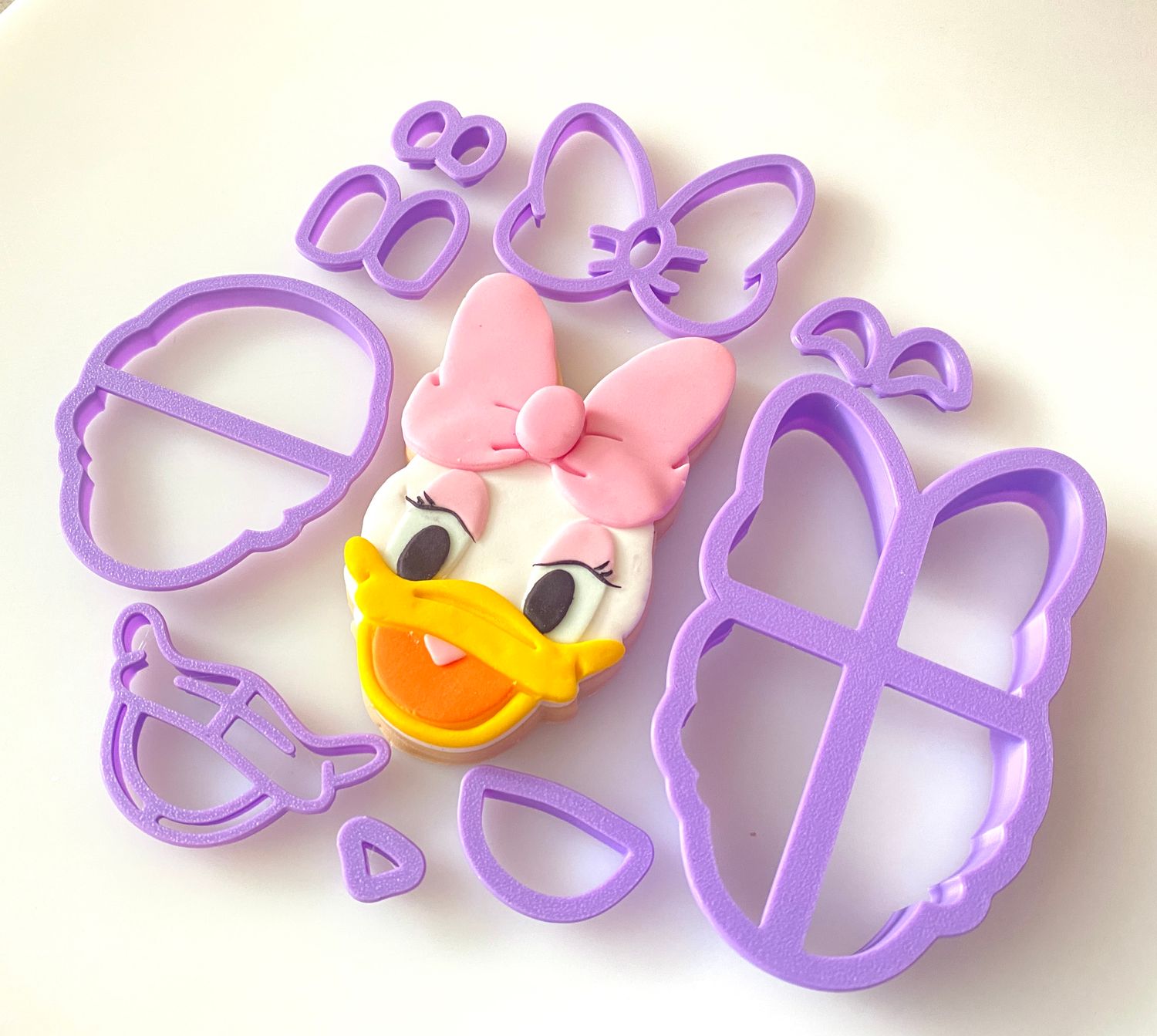 CBS Σετ 9 τμχ κουπάτ  DAISY DUCK 11εκ, 12εκ