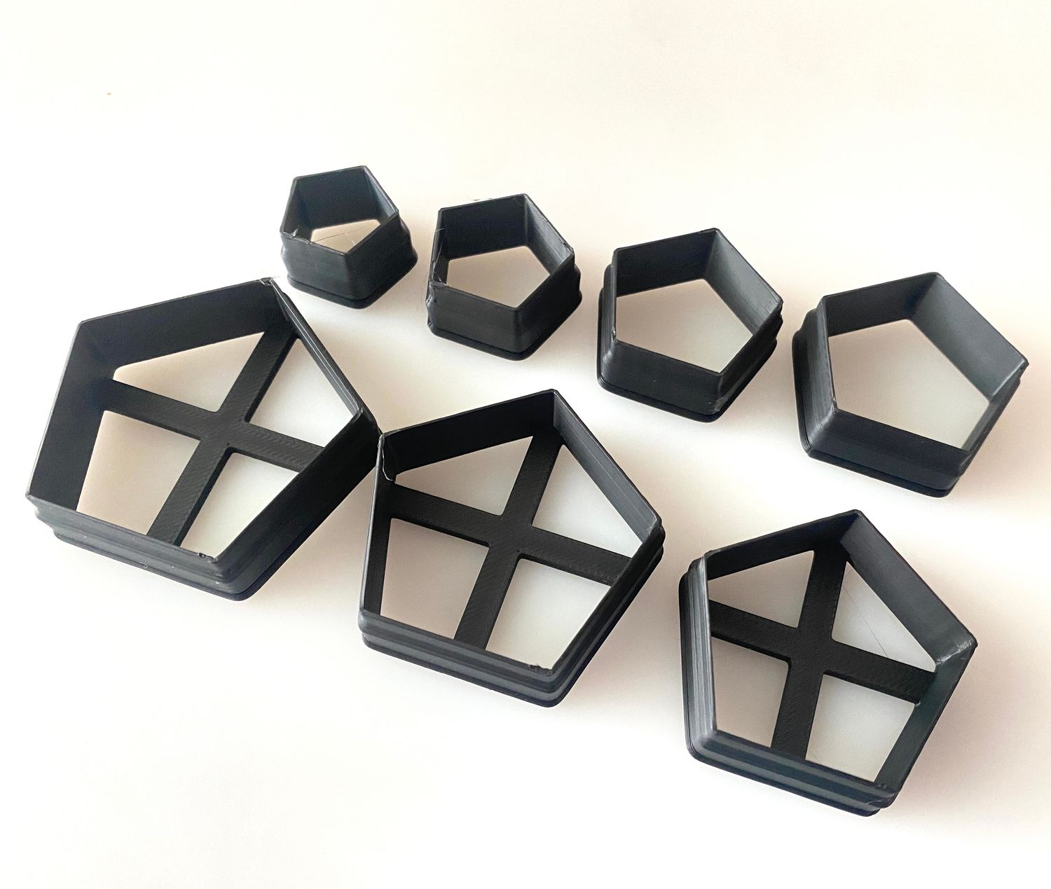 CBS Geo-Cutters -PENTAGONS-Εξάγωνα Σετ 7 Κουπάτ 2-5εκ