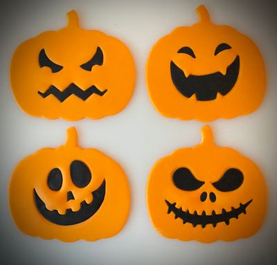 CBS Σετ 9 τμχ κουπάτ PUMPKIN WITH FACES 8εκ, 9εκ, 10εκ -