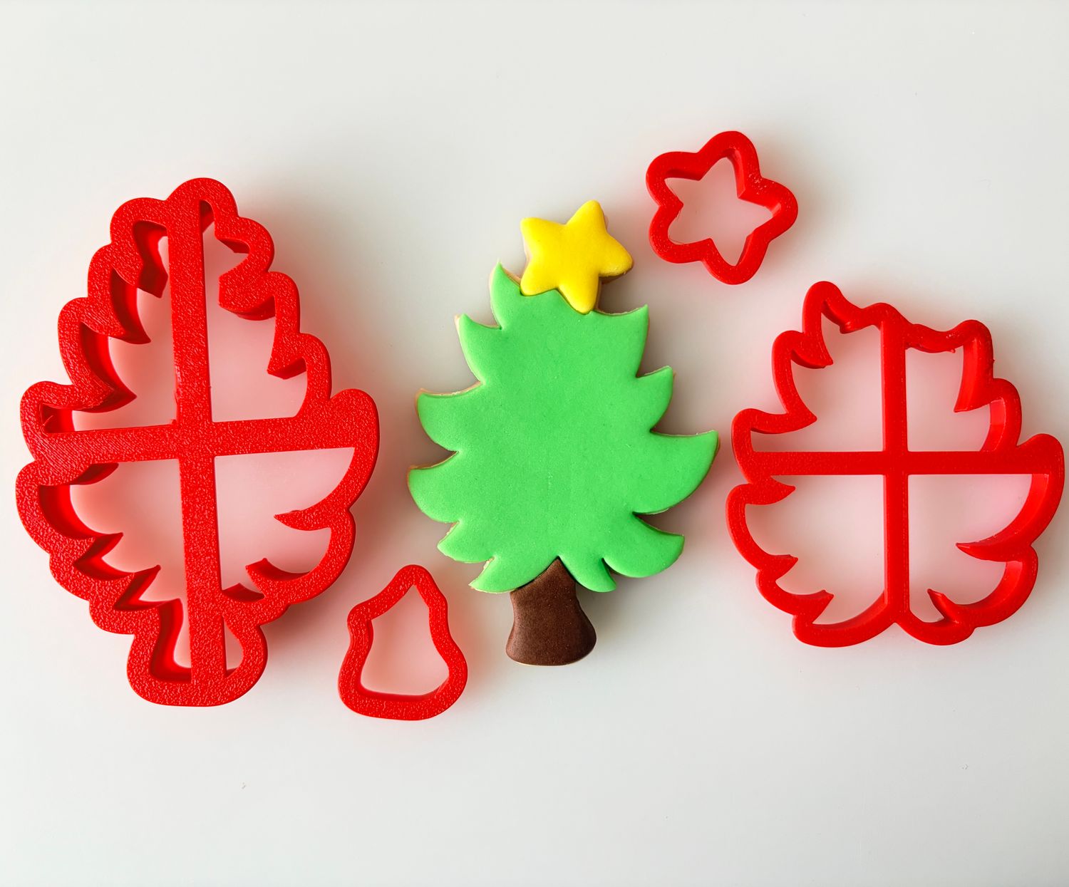 CBS Σετ 4 τμχ κουπάτ CHRISTMAS TREE -ΣΧΕΔΙΟ 1 9εκ, 10εκ ή 11εκ