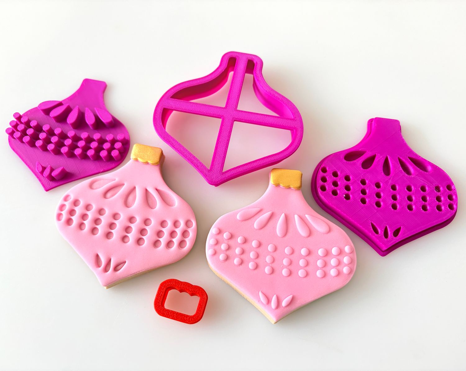 CBS Σετ 4τμχ κουπάτ BAUBLE-Design 2  -Κουπάτ 8εκ