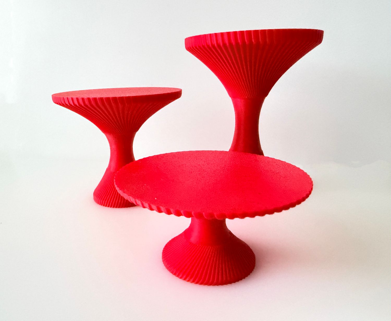 CBS Mini Cupcake Stands  - Σετ 3 Μικρές Βάσεις Για Cupcakes -RED