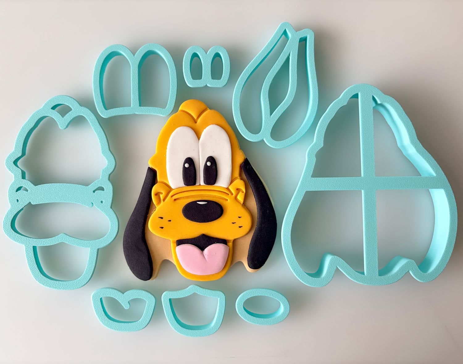 CBS Σετ 8 τμχ κουπάτ  PLUTO (ΚΕΦΑΛΙ) 8εκ, 9εκ ή 10εκ