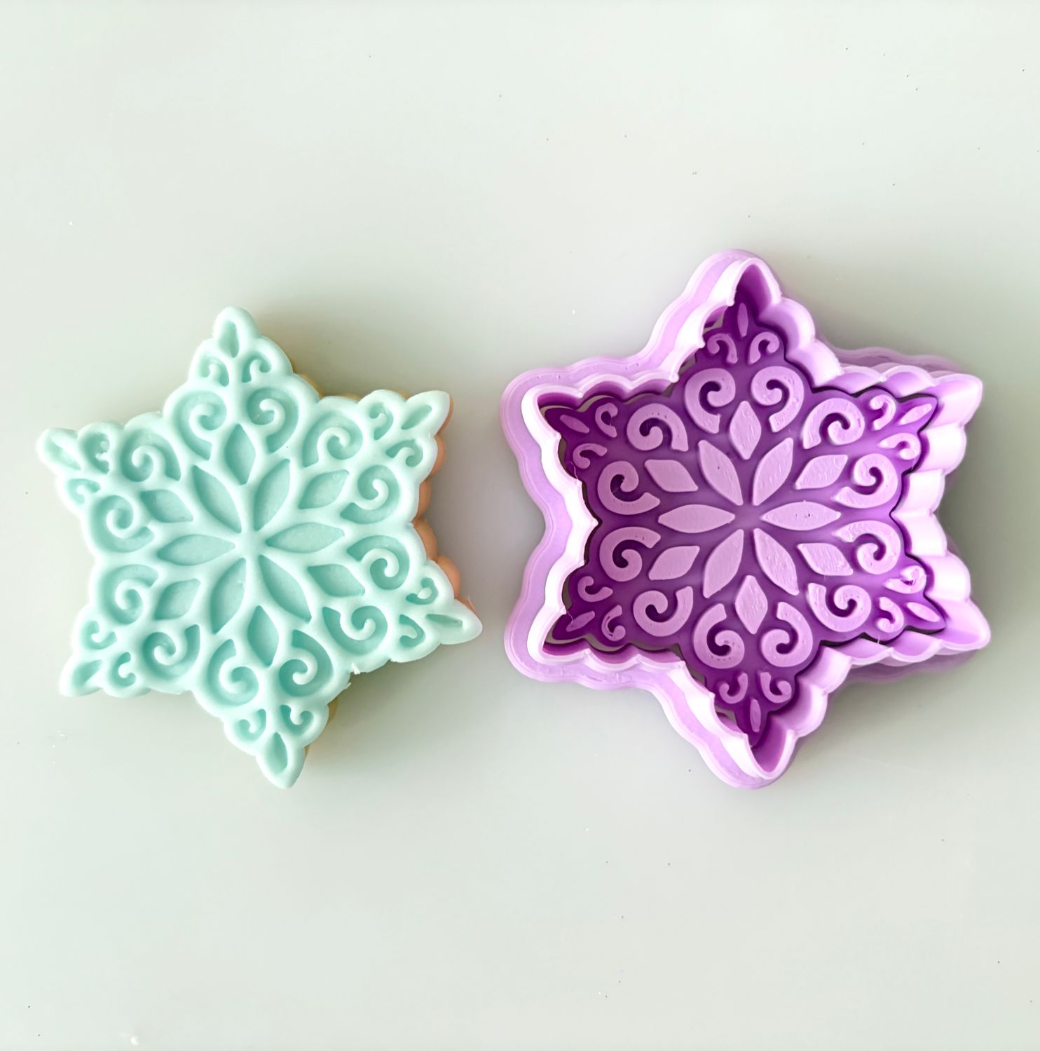 CBS Stamp &amp; Cutter 'ΧΙΟΝΟΝΙΦΑΔΑ΄ ΣΧΕΔΙΟ 2 Κουπάτ &amp; Σφραγίδα 6εκ, 7εκ, 8εκ, 9εκ