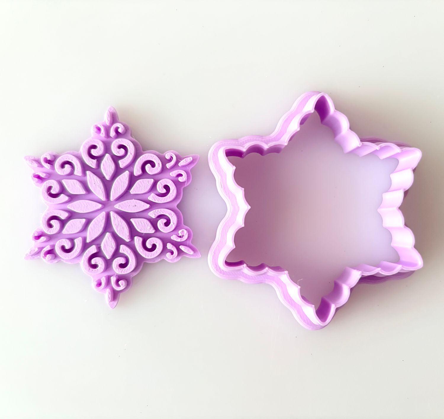 CBS Stamp &amp; Cutter 'ΧΙΟΝΟΝΙΦΑΔΑ΄ ΣΧΕΔΙΟ 2 Κουπάτ &amp; Σφραγίδα 6εκ, 7εκ, 8εκ, 9εκ