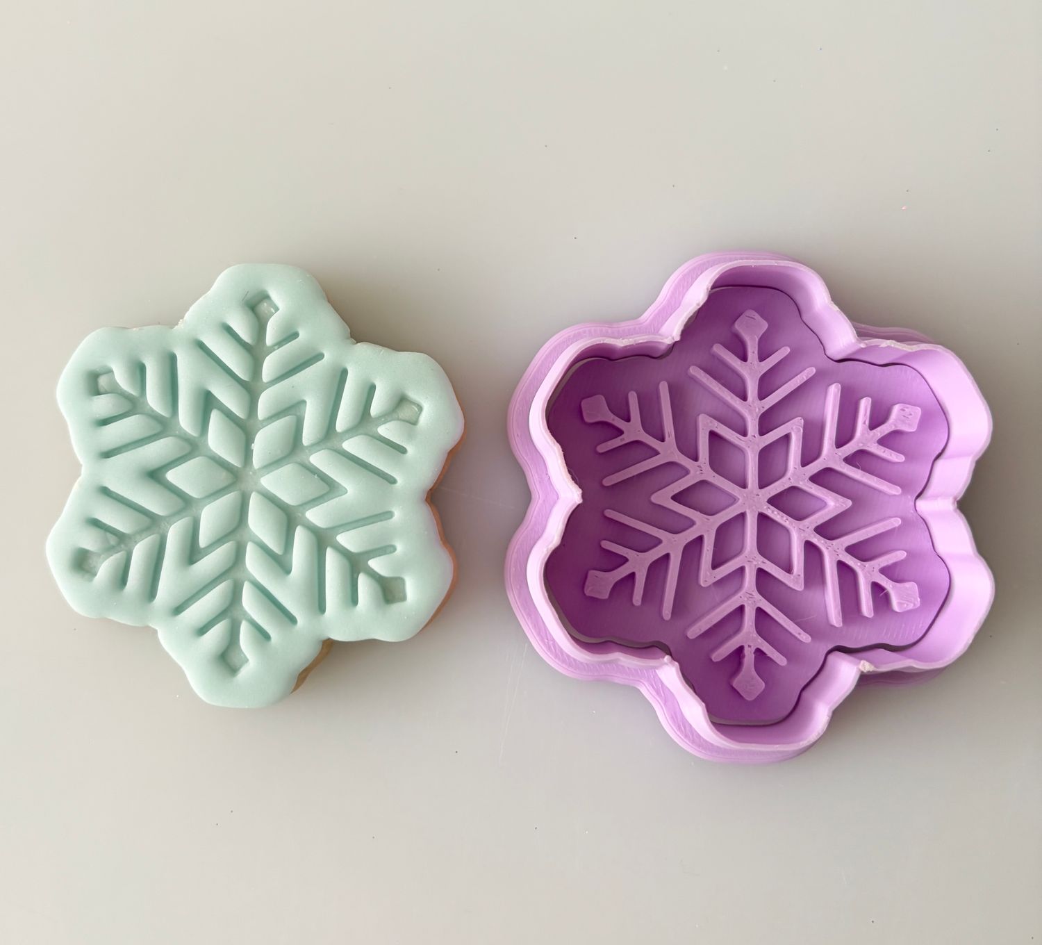 CBS Stamp &amp; Cutter 'ΧΙΟΝΟΝΙΦΑΔΑ΄ ΣΧΕΔΙΟ 4 Κουπάτ &amp; Σφραγίδα 6εκ, 7εκ, 8εκ, 9εκ