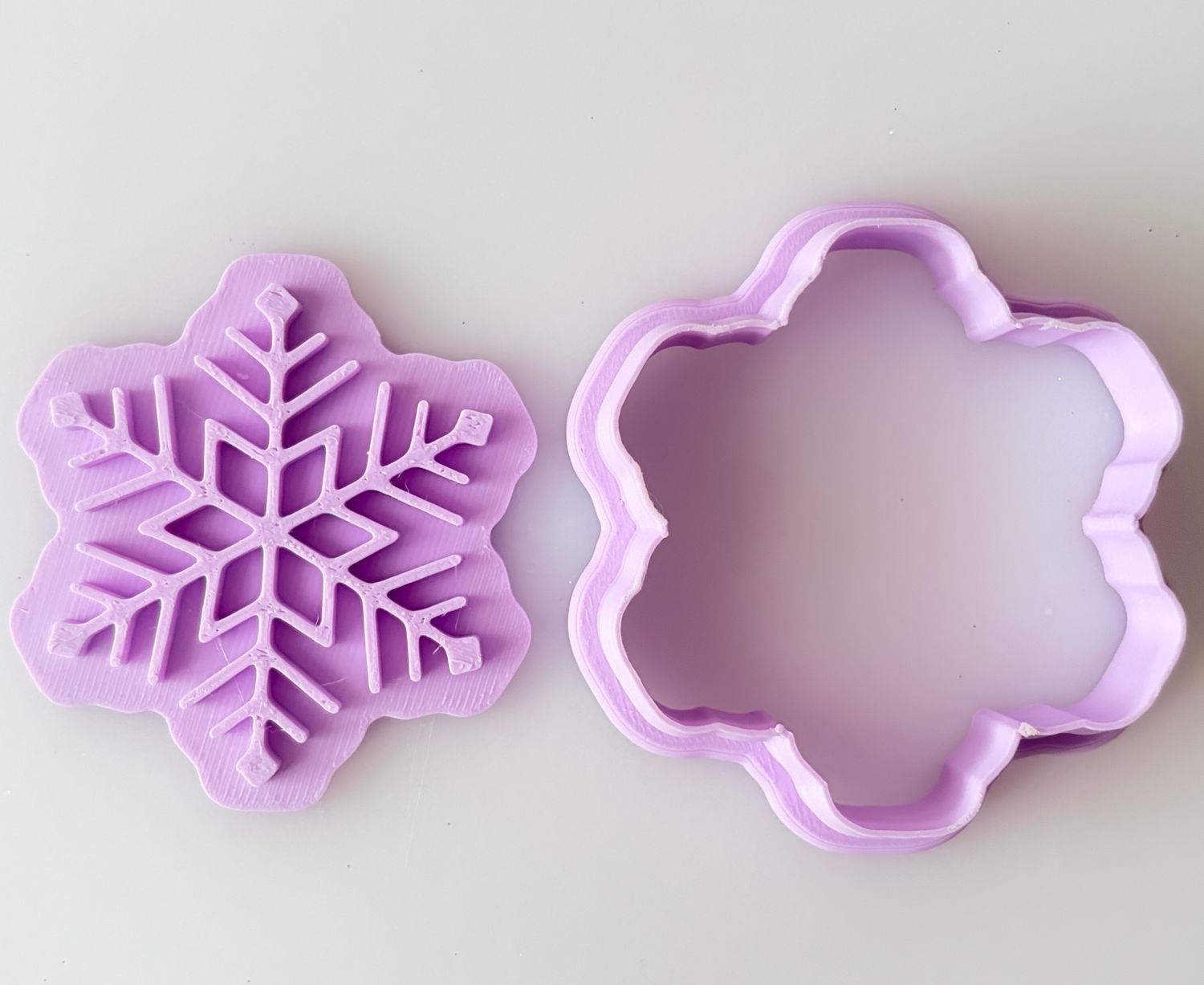 CBS Stamp &amp; Cutter 'ΧΙΟΝΟΝΙΦΑΔΑ΄ ΣΧΕΔΙΟ 4 Κουπάτ &amp; Σφραγίδα 6εκ, 7εκ, 8εκ, 9εκ