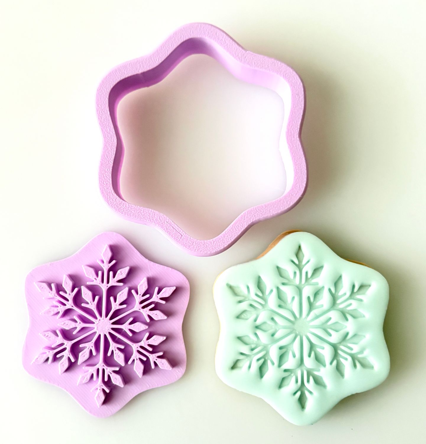 CBS Stamp &amp; Cutter 'ΧΙΟΝΟΝΙΦΑΔΑ΄ ΣΧΕΔΙΟ 6 Κουπάτ &amp; Σφραγίδα 6εκ, 7εκ, 8εκ, 9εκ